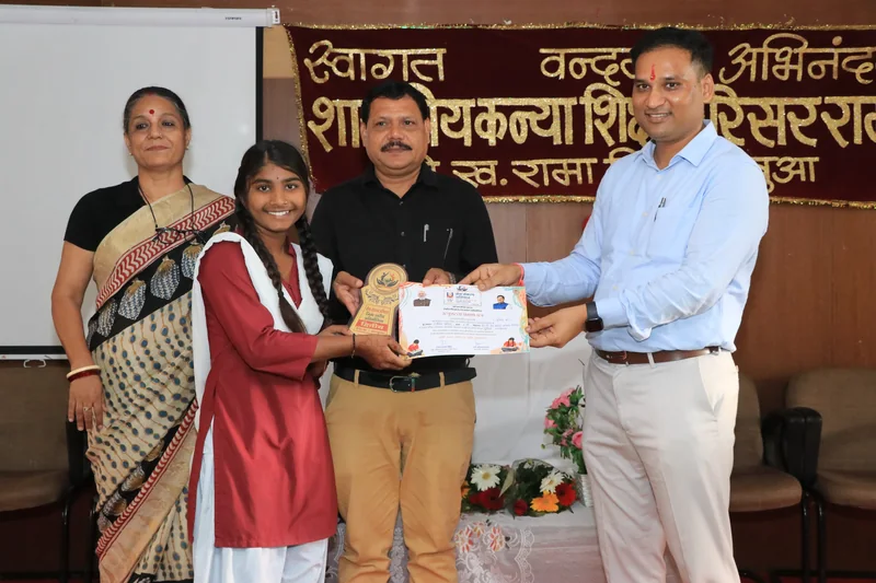 सेवा संकल्प अभियान अंतर्गत कन्या शिक्षा परिसर रोटला में करियर काउंसलिंग एवं प्रतियोगिताओं का आयोजन
