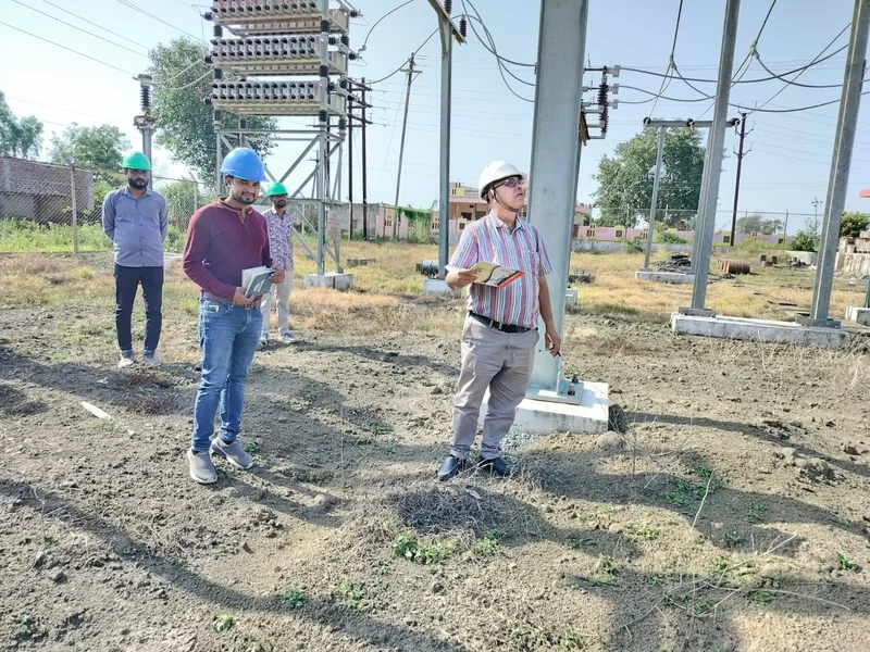 मुख्यमंत्री जन विश्वास अभियान के तहत छायन सबस्टेशन में निर्माणाधीन 33 केवी फीडर बे का निरीक्षण* *तकनीकी…