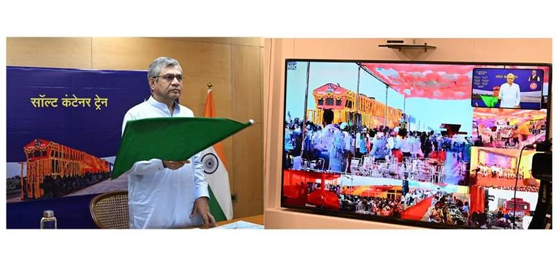 रेल मंत्री ने चार गति शक्ति कार्गो टर्मिनल देश को समर्पित किए और लिंच जीसीटी की आधारशिला रखी
